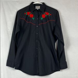Vintage Ely Country Charmers Embroidered Black and Red Roses Cowgirl Pearl Snap